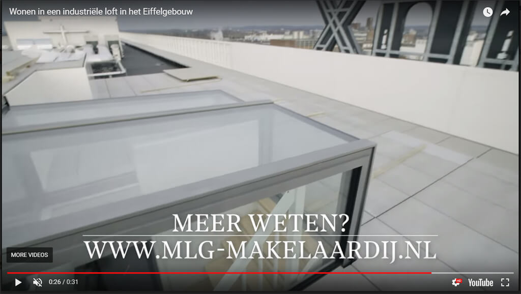 Video Freestanding Box op Loft Eiffelgebouw