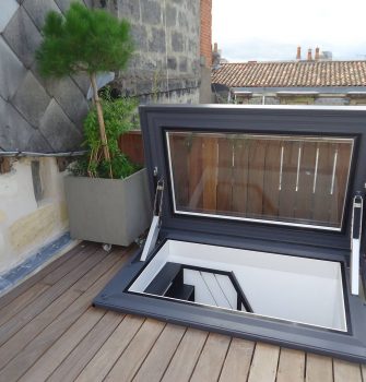 5 Skydoor in Paris