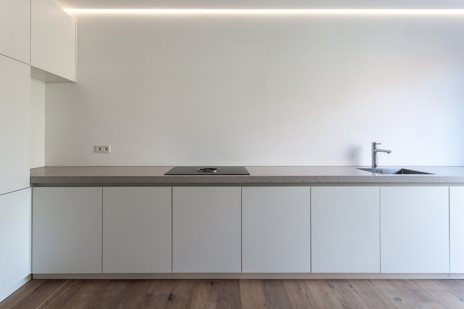 Daylight Award Flushglaze lichtstraat brengt licht in keuken